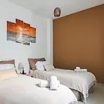 Διαμέρισμα Anici Crt Penthouse 4 - With Private Rooftop Pool *