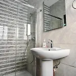 Anici Crt Penthouse 4 - With Private Rooftop Pool * Victoria