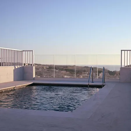 Anici Crt Penthouse 4 - With Private Rooftop Pool Victoria