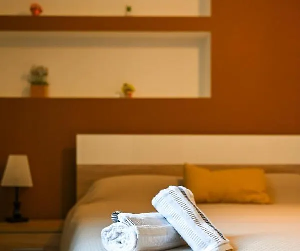 Anici Crt Penthouse 4 - With Private Rooftop Pool * Victoria