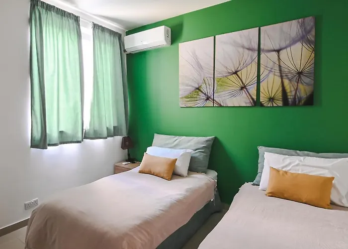 Apartment Anici Crt Penthouse 4 - With Private Rooftop Pool Victoria