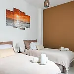 Apartment Anici Crt Penthouse 4 - With Private Rooftop Pool Victoria