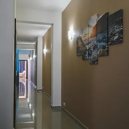 Anici Crt Penthouse 4 - With Private Rooftop Pool Apartament Victoria