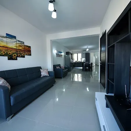 Apartament Anici Crt Penthouse 4 - With Private Rooftop Pool *